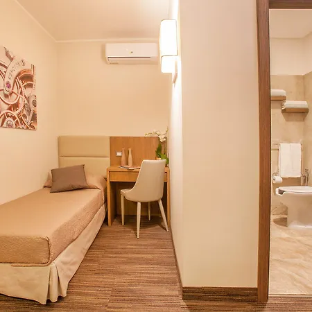 Dimora San Felice 4* ナポリ