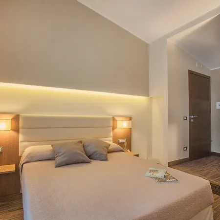 Bed & Breakfast Dimora San Felice 3*