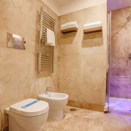 Bed & Breakfast Dimora San Felice Naples