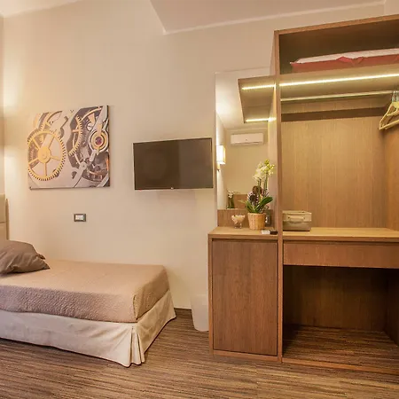Dimora San Felice Bed & Breakfast 3*
